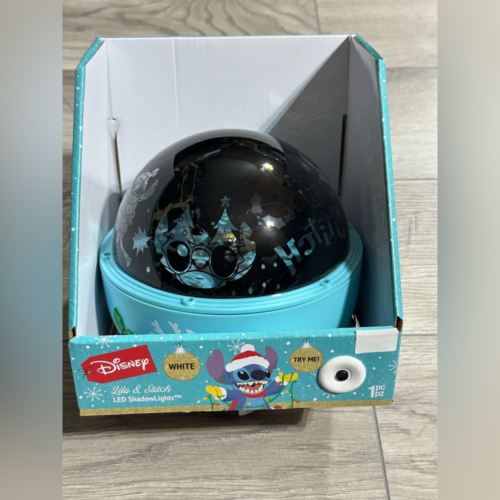 Disney Lilo & Stitch LED Christmas Tabletop Lightshow Projector NEW IN BOX